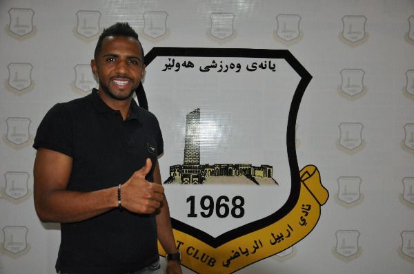 بعد توقيع العقود