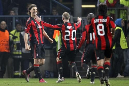 2010-11-23t211441z_01_chp09_rtridsp_3_soccer-champions_reuters