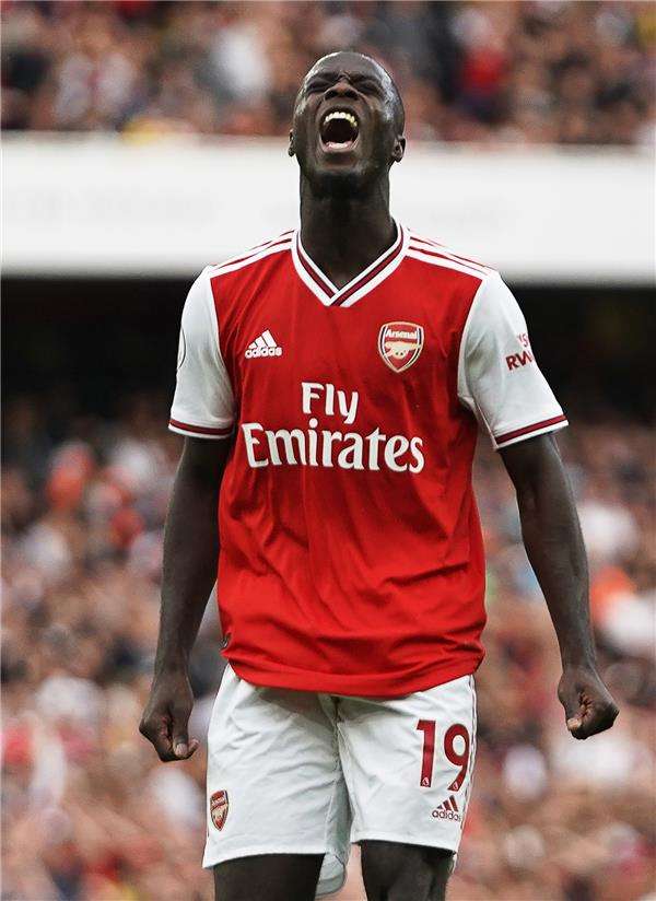 نيكولاس بيبي