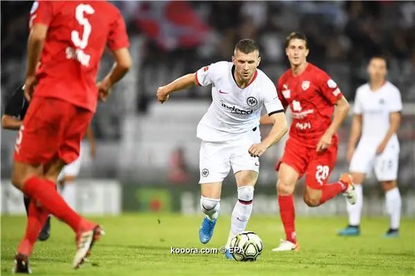 ?i=epa%2fsoccer%2f2019-08%2f2019-08-08%2f2019-08-08-07762964_epa