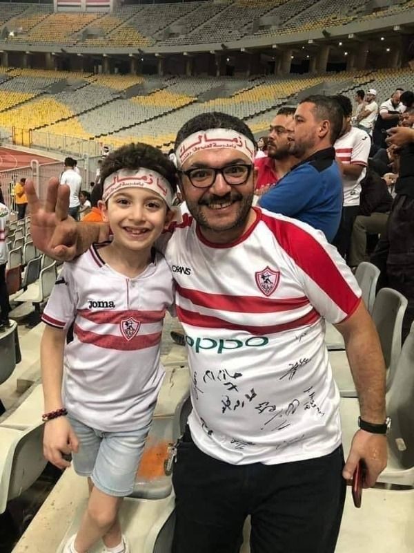 الطفل مع والده