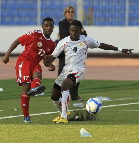 2010-11-23t150855z_01_aden205_rtridsp_3_soccer_reuters