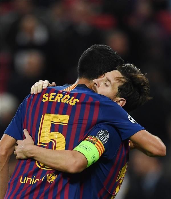 ميسي وبوسكيتس