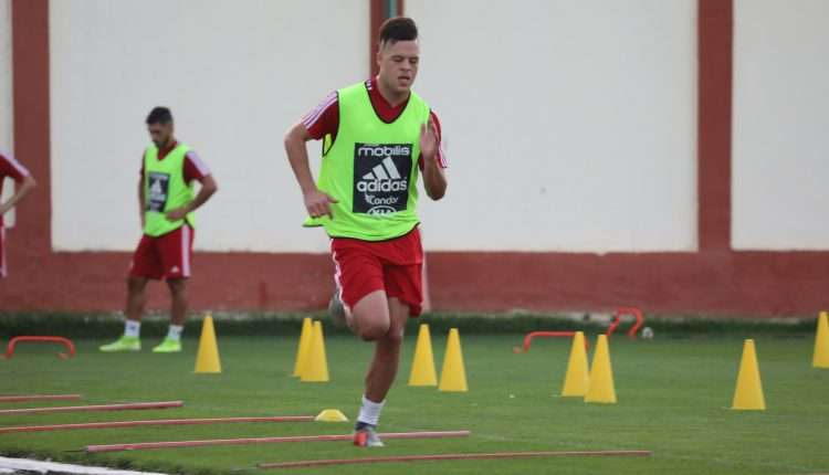 سفيان بوشار