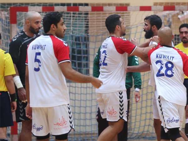 لاعبو الكويت