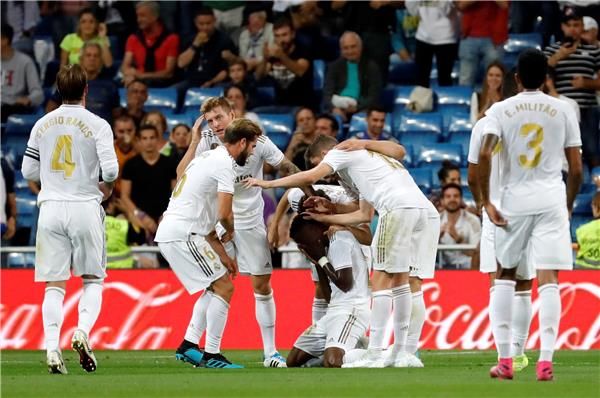 بكاء فينيسيوس بعد الهدف الأول