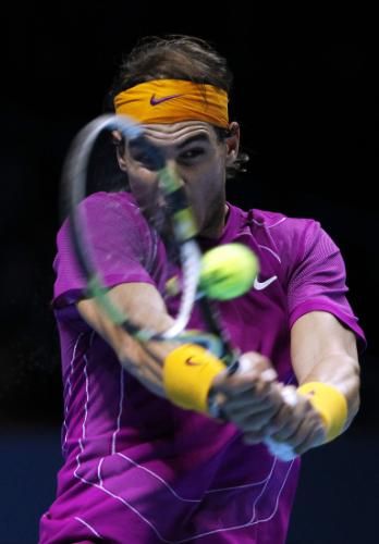 2010-11-24t234155z_01_swt34_rtridsp_3_tennis-finals_reuters
