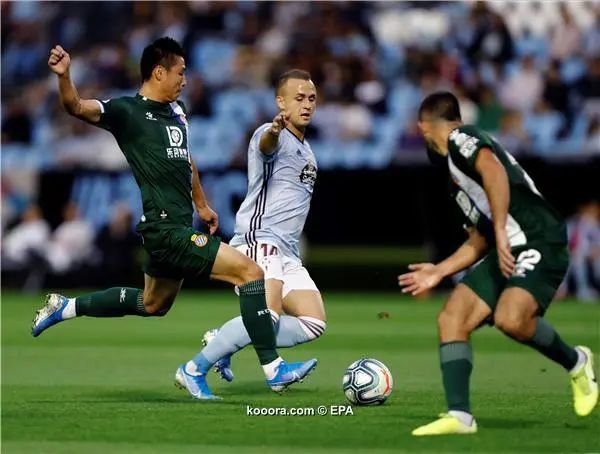 ?i=epa%2fsoccer%2f2019-09%2f2019-09-26%2f2019-09-26-07871923_epa