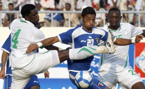 2010-11-25t144609z_01_abyan02_rtridsp_3_soccer_reuters