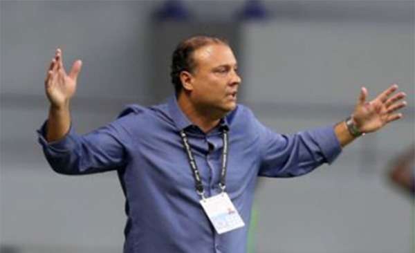 كايو زاناردي