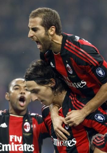 2010-11-14t204351z_01_gsp05_rtridsp_3_soccer-italy_reuters