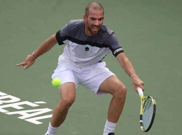 أدريان مانارينو