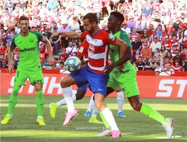 ?i=epa%2fsoccer%2f2019-09%2f2019-09-28%2f2019-09-28-07877496_epa