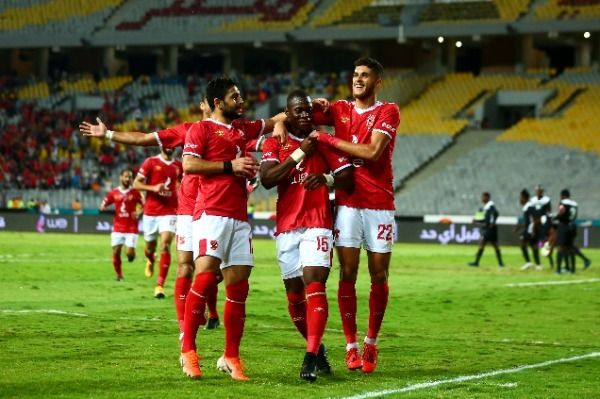 لاعبو الأهلي 