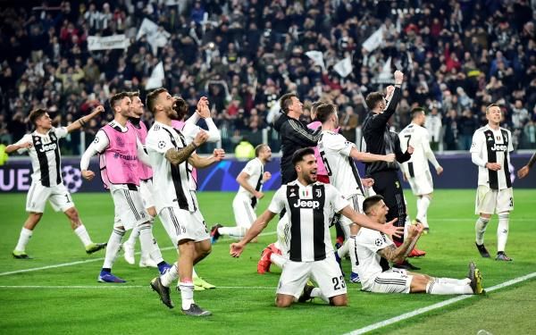 لاعبو يوفنتوس