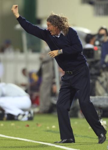 2010-11-25t174141z_01_abyan212_rtridsp_3_soccer_reuters