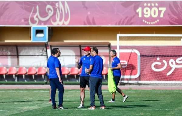 جانب من التدريبات