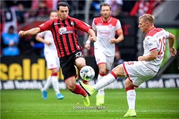 ?i=epa%2fsoccer%2f2019-09%2f2019-09-29%2f2019-09-29-07879608_epa