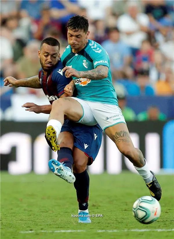 ?i=epa%2fsoccer%2f2019-09%2f2019-09-29%2f2019-09-29-07880408_epa