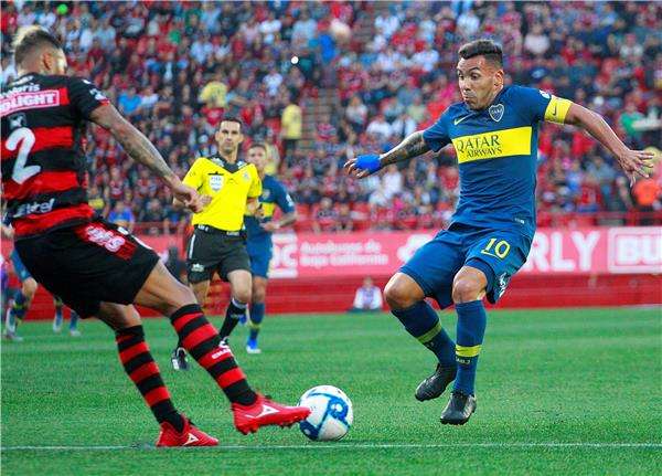 كارلوس تيفيز