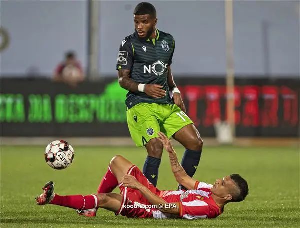 ?i=epa%2fsoccer%2f2019-09%2f2019-09-30%2f2019-09-30-07883555_epa