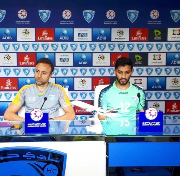 كريستوس كونتيس وكاظم في المؤتمر الصحفي