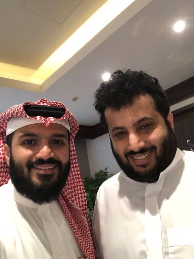 آل الشيخ وأنمار الحائلي 