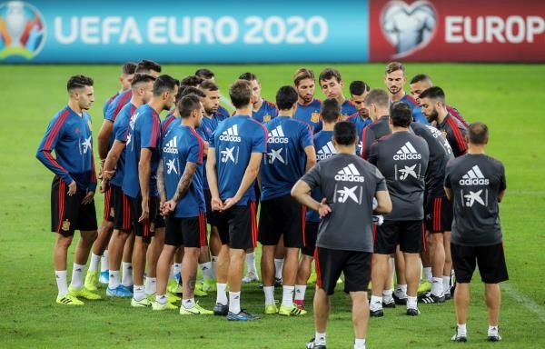 2019-09-04t182524z_629583621_rc12b2053240_rtrmadp_3_soccer-euro-rom-esp-preview_reuters