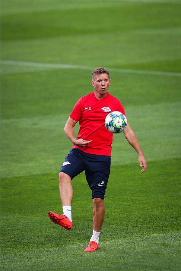 جوليان ناجلزمان