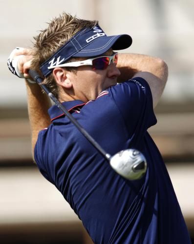 2010-11-27t120500z_01_dub20_rtridsp_3_golf_reuters