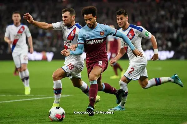 ?i=reuters%2f2019-10-05%2f2019-10-05t180423z_1695375256_rc1536d74800_rtrmadp_3_soccer-england-whu-cry-report_reuters