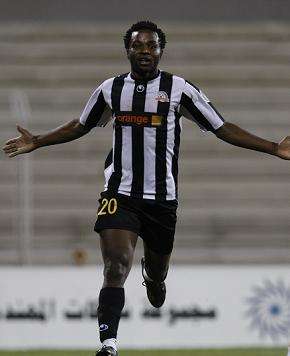 كابالونجو يقود الشباب لفوز كاسح