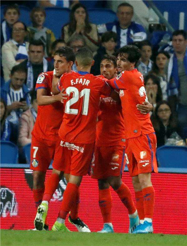 فرحة لاعبي خيتافي 