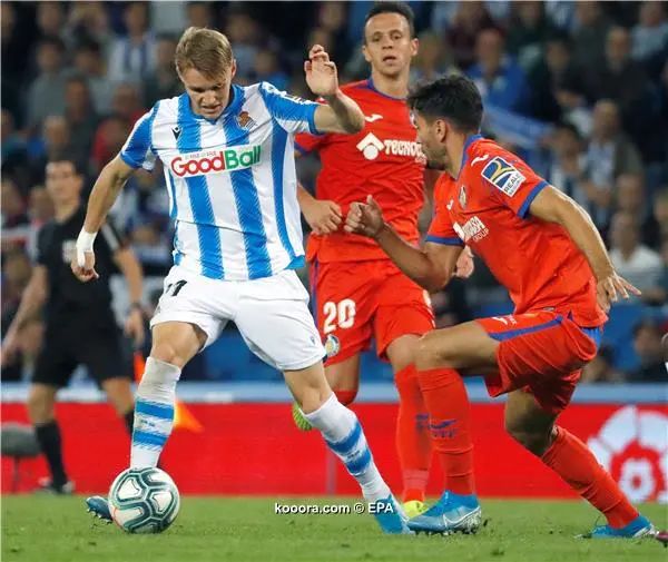 ?i=epa%2fsoccer%2f2019-10%2f2019-10-06%2f2019-10-06-07901995_epa