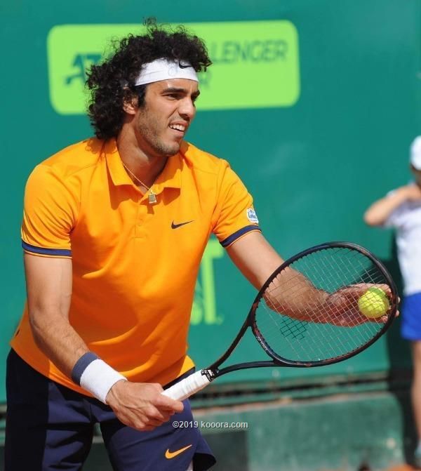  إسكندر منصوري