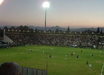 صورة الملعب الذي سوف تجرى عليه البطولة