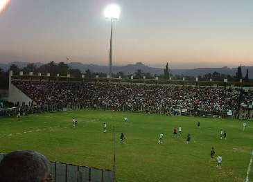 صورة الملعب الذي سوف تجرى عليه البطولة