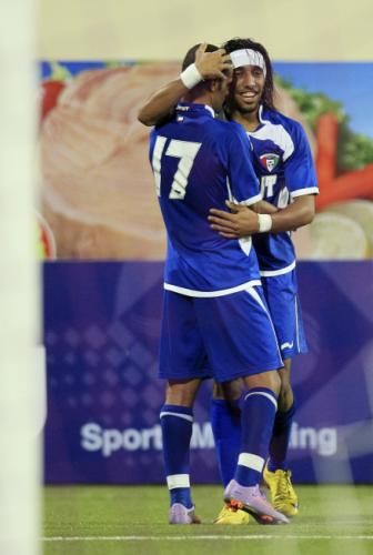 2010-11-28t181526z_01_abyan16_rtridsp_3_soccer_reuters