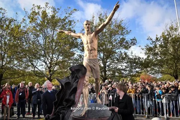 ?i=reuters%2f2019-10-08%2f2019-10-08t140120z_2005109435_rc1263652aa0_rtrmadp_3_soccer-zlatan-statue_reuters