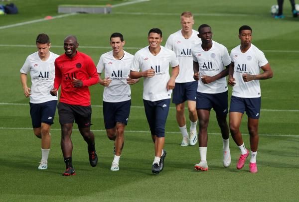 لاعبو سان جيرمان