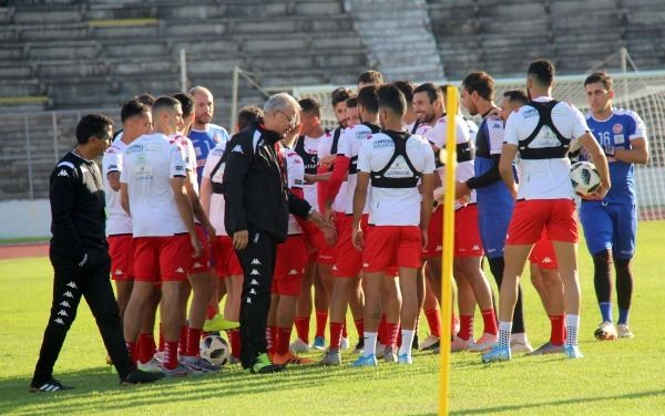 منذر الكبير خلال تدريبات أمس