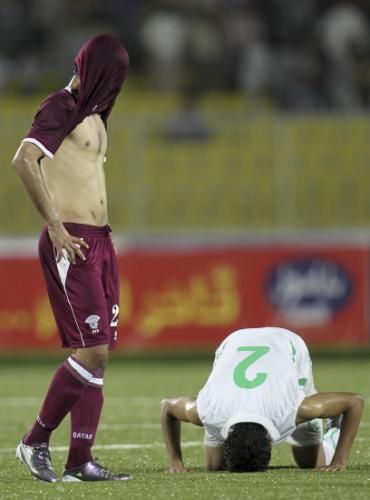 2010-11-28t191521z_01_aden21_rtridsp_3_yemen-gulf-cup_reuters