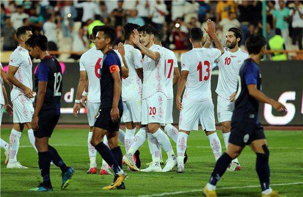 لاعبو منتخب إيران