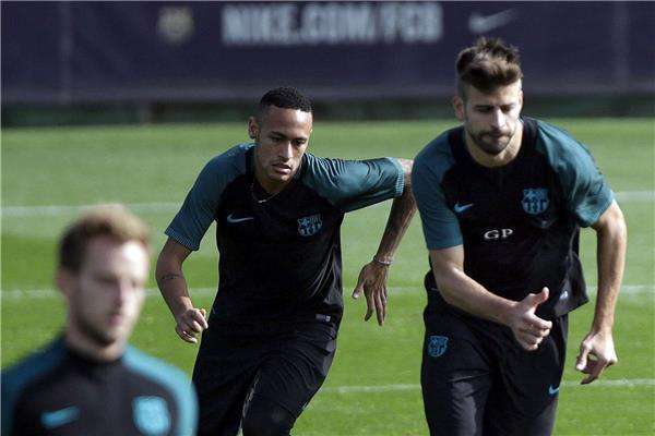 بيكيه ونيمار