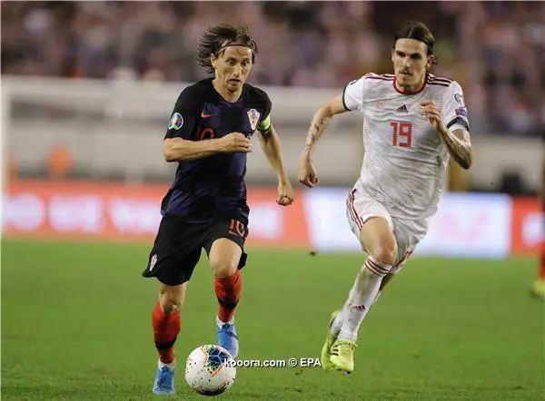 ?i=epa%2fsoccer%2f2019-10%2f2019-10-10%2f2019-10-10-07911369_epa