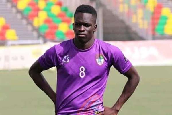 مصطفى أمباي