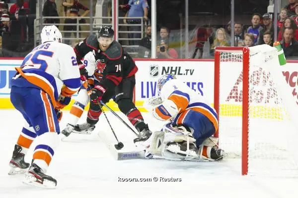 ?i=reuters%2f2019-10-12%2f2019-10-12t014431z_1480963287_nocid_rtrmadp_3_nhl-new-york-islanders-at-carolina-hurricanes_reuters