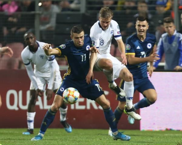 2019-10-12t175205z_144714439_rc176937a7f0_rtrmadp_3_soccer-euro-bih-fin-report_reuters