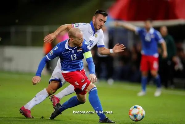 ?i=reuters%2f2019-10-12%2f2019-10-12t194131z_1844960768_rc1f9e85f4e0_rtrmadp_3_soccer-euro-lie-arm-report_reuters