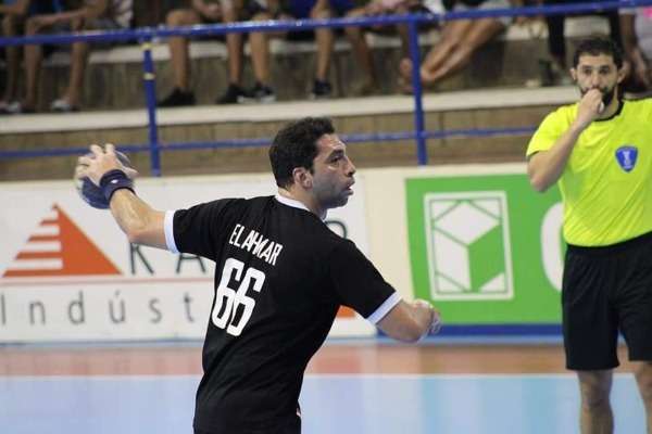 أحمد الأحمر